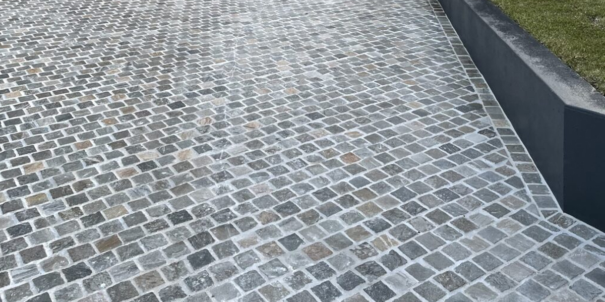 Complete Guide to Cobblestones: From Material Choice to Pattern and Placement Complete Guide to Cobblestones: From Material Choice to Pattern and Placement