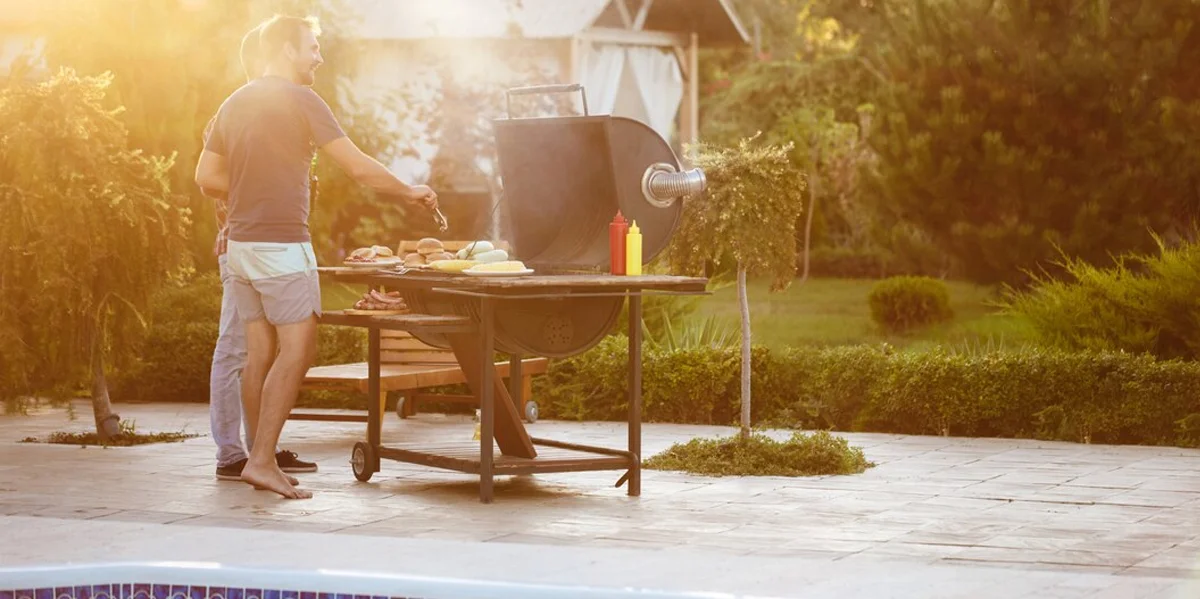 11 Outdoor BBQ Ideas Using Natural Stone