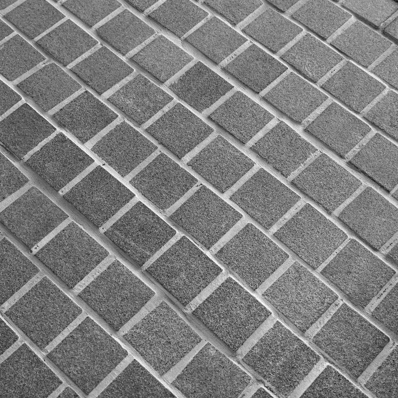 Sesame Grey Granite Mesh Back Cobblestone