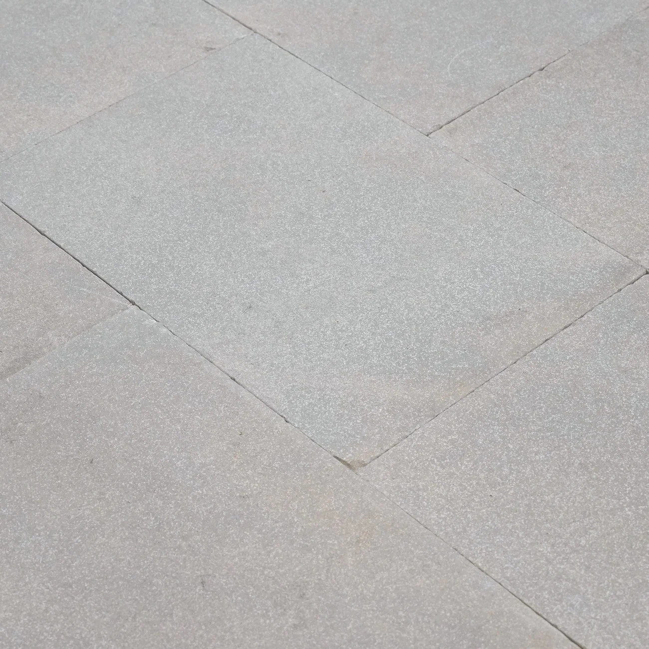 Saras Limestone Tiles, Pavers & Pool Copings